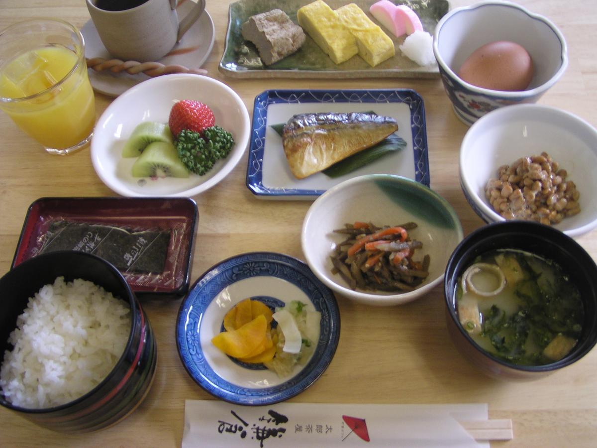 Uwajima Regent Hotel Exterior photo